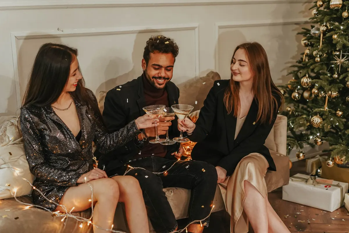 Holiday Pub Delivery Guide: Planning Christmas Parties and New Year's Eve Drinks