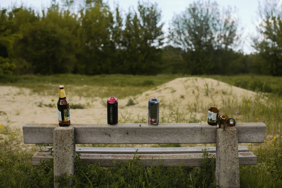 Keg vs. Bottle vs. Can: Comparing Beer Delivery Formats for Parties